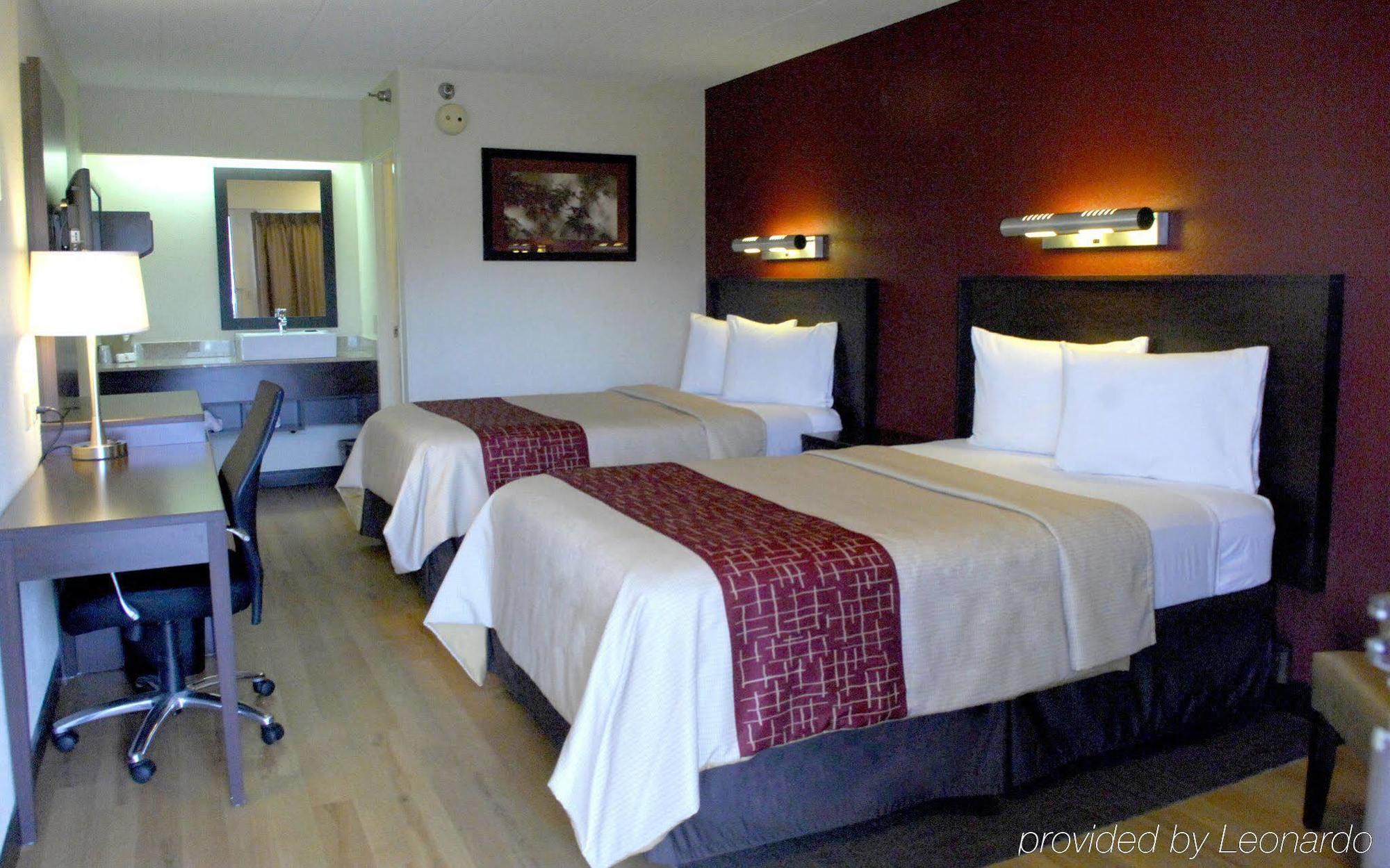 Travelodge By Wyndham Peoria Exterior foto